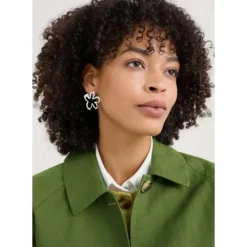 Anneal Silver Tone Flower Earrings