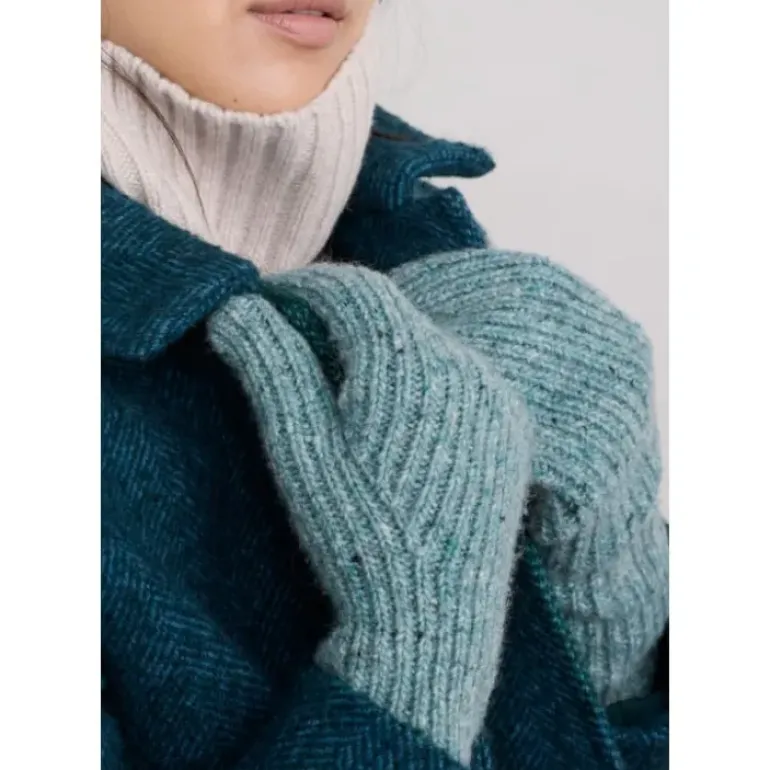 Driftmaker Wool Blend Knitted Mittens