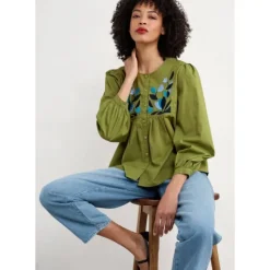 Thornapple Embroidered Shirt in GOTS-Certified Organic Cotton