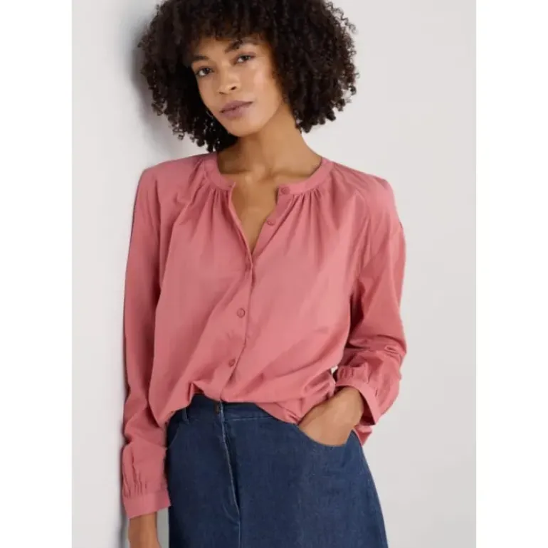 Weaving Sea Shirt in GOTS-Certified Organic Cotton